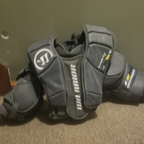 Used Medium Warrior Ritual G2 Goalie Chest Protector