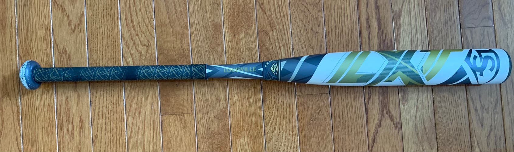 Louisville Slugger LXT Fastpitch Softball Bat 30” -11