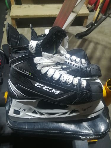 Used CCM RibCor MaxxPro Hockey Skates Size 5