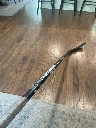 Senior Right Handed P88  Vapor 3X Hockey Stick