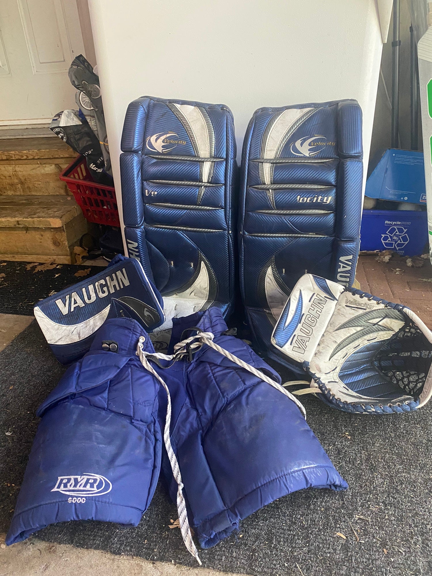 Gear Required – Ridge Meadows Minor Hockey