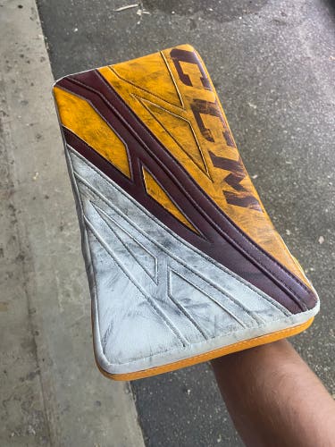 Used Regular Pro Stock CCM EFLEX 4 Blocker