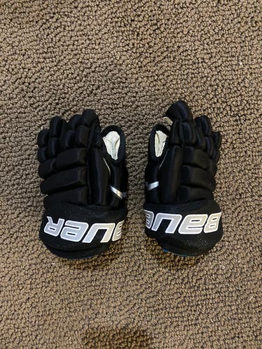 Bauer prodigy Shoulder Pads, Elbow Pads and youth gloves