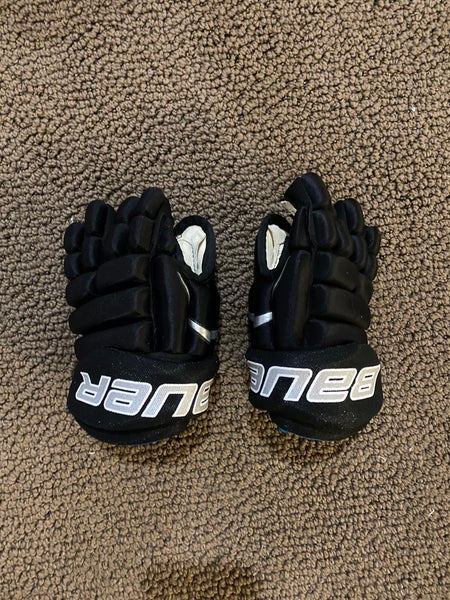 Bauer prodigy Shoulder Pads, Elbow Pads and youth gloves