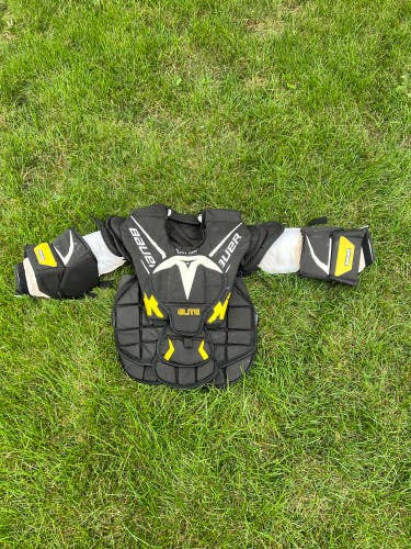 Used Medium Bauer Elite Goalie Chest Protector