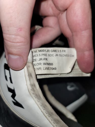Used CCM Full Right Extreme Flex III E3.5