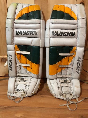 34” Vaughn Legacy VPG 4000 Goalie Leg Pads