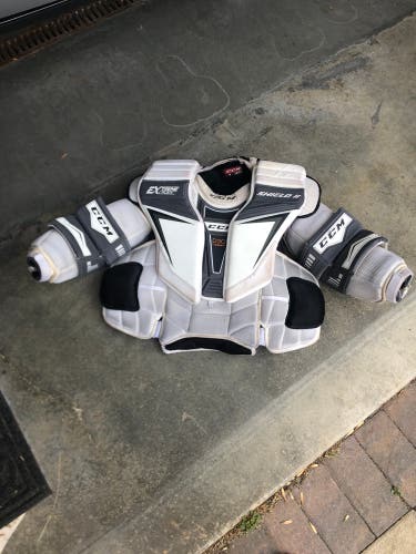 Used Small CCM Extreme Flex Shield II Goalie Chest Protector