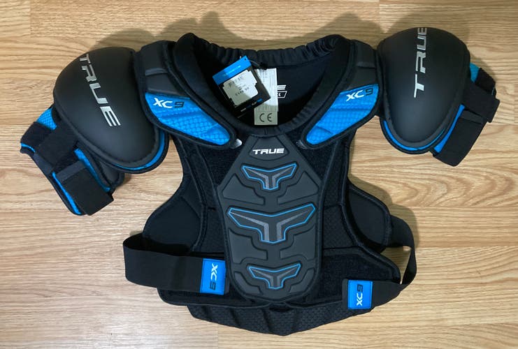 New True XC9 Shoulder Pads Senior Small