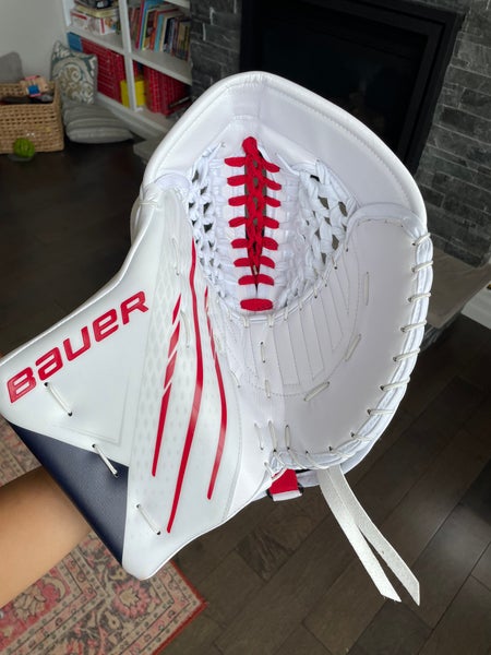 “Vanecek” New Bauer Custom Hyperlite Goalie Glove