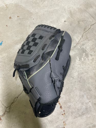 Infield 11" Easy Close Baseball Glove