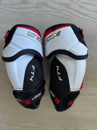 CCM FT4 Elbow Pads Large