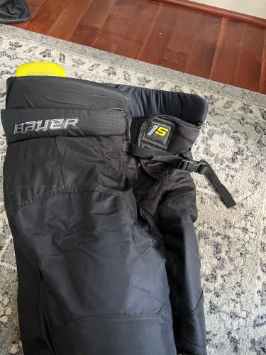 Senior Large Bauer  Supreme 1S Hockey Pants