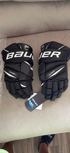 New With Tags Bauer 13" Vapor 2X Pro Gloves