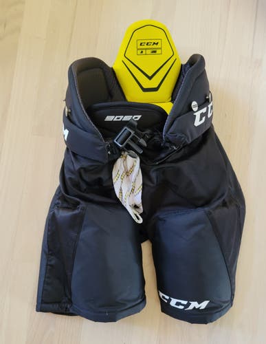 Junior Used Large CCM Tacks 9060 Hockey Pants