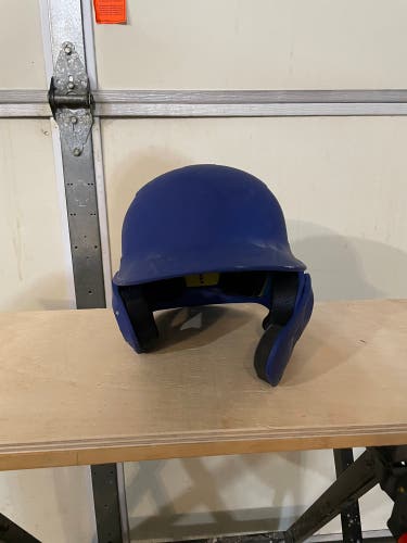 Used 7 5/8 Rawlings Batting Helmet
