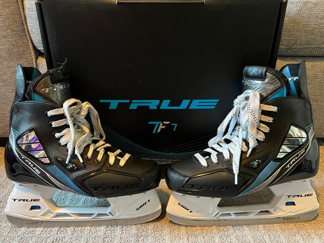 Used True Regular Width  Size 8 TF7 Hockey Skates