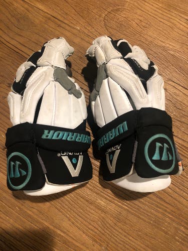 Warrior Burn Pro lacrosse gloves
