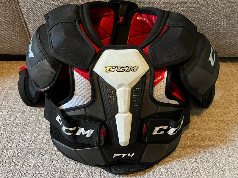 Senior Medium CCM FT4 Shoulder Pads