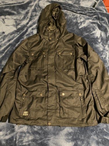 Black Used XL Saga Jacket