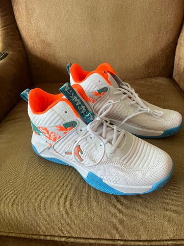 White Adult New Size 9.5 (Women's 10.5) Shoes