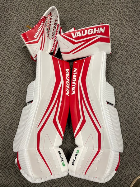Vaughn SLR3 Pro Senior Red/White Goal set (33” +2 legs)