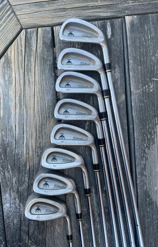 Titleist DCI 962 irons