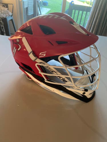 Red Cascade S Lacrosse Helmet/White Chin