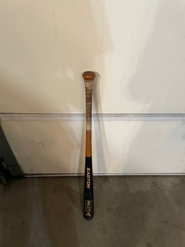 Wood (-3) 29 oz 32" Pro Maple 271 Bat