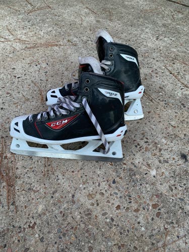 Used CCM Regular Width  Size 9 Hockey Goalie Skates