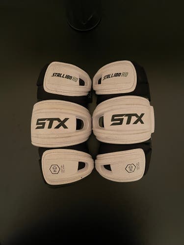 STX Stallion HD Arm Pads