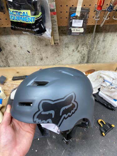 Men's Large Fox BMX Bike Helmet
