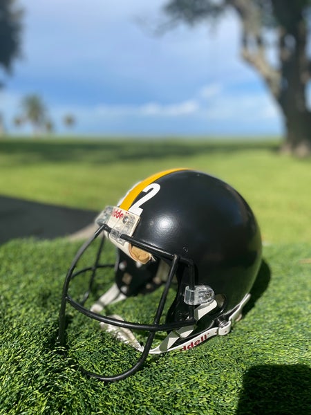 Pittsburgh Steelers Full Size Helmet for Sale in Oceanside, CA