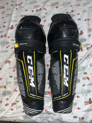 CCM  Tacks 9040 Shin Pads