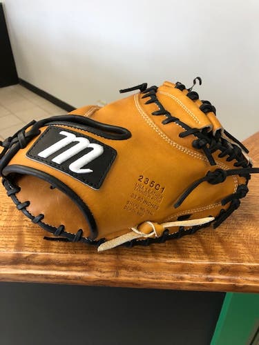 New Marucci Right Hand Throw Catcher's Capitol Series Baseball Glove 33.5"