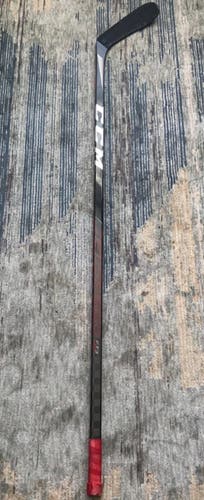 Senior Right Handed P28 Pro Stock JetSpeed FT3 Pro Hockey Stick