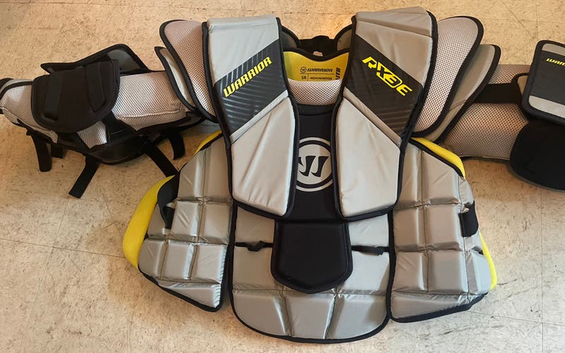 New Medium Warrior Ritual Goalie Chest Protector