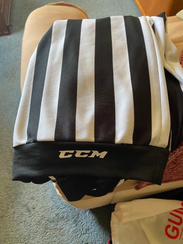 Used CCM Referee XL