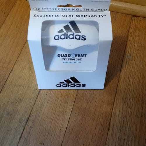 NEW ADIDAS QUAD VENT FOOTBALL MOUTH GAURD WHITE/BLACK W/ TETHER