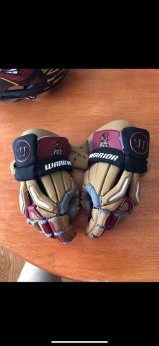 Howard Community College Dragons Burn Pro Gloves