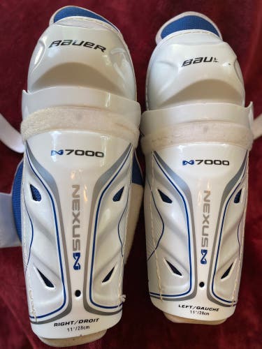 Bauer  Nexus N7000 Shin Pads