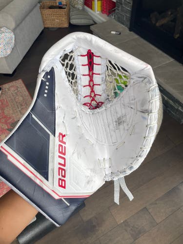 “Vanecek” Pro Stock Bauer Mach Goalie Glove
