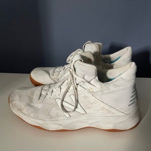 White Men's Size 9.5 (Women's 10.5) New Balance Shoes