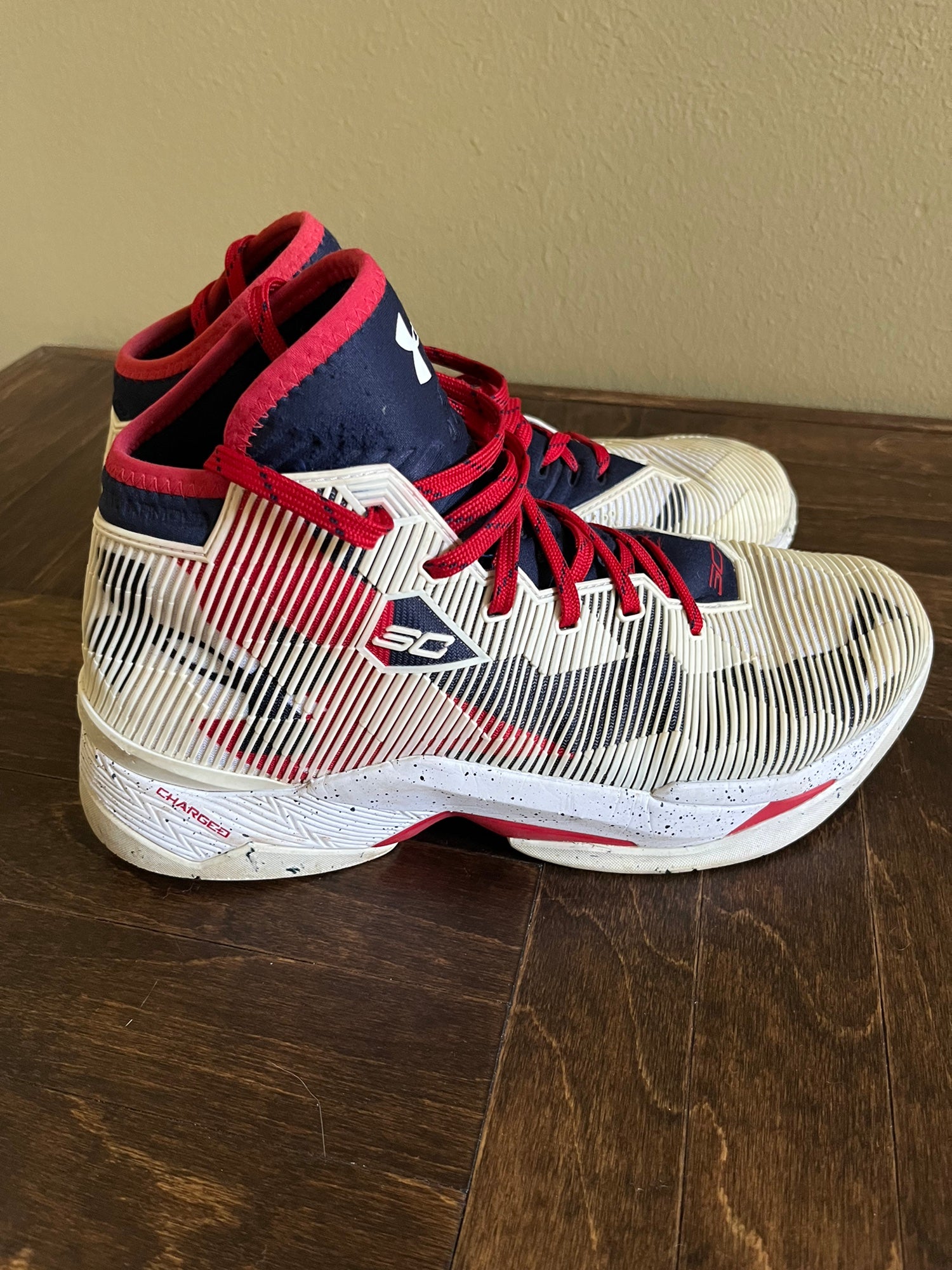 Men's Size  (Women's ) Under Armour Curry  Shoes | SidelineSwap