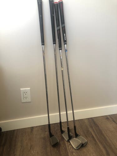 Cleveland RTX CB Black Pearl Wedge Set