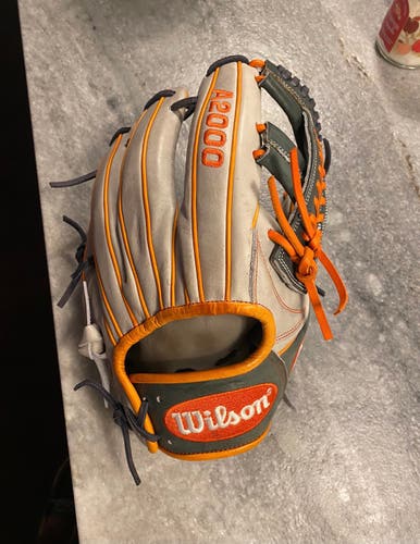 11.75" Wilson A2000 1786 Baseball Glove