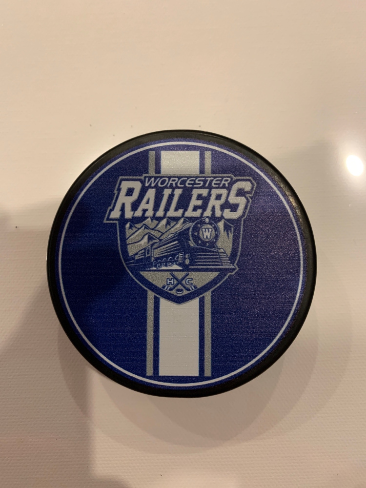 Worcester Railers logo puck
