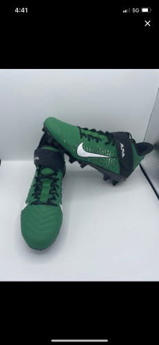 Men's Molded Cleats Mid Top Alpha Menace Pro Size 11 Like New