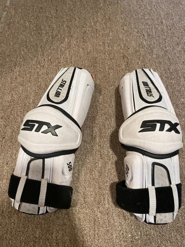 Used Medium STX Stallion 500 Arm Pads