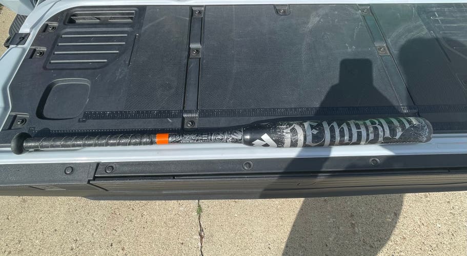 Used DeMarini (-8) 26 oz 34" Juggernaut Bat